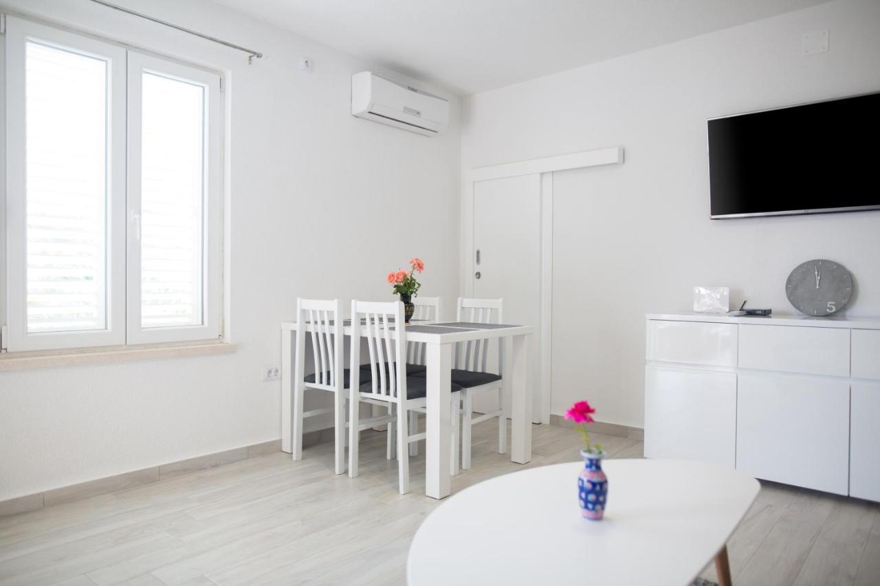 Serious Job Appartement