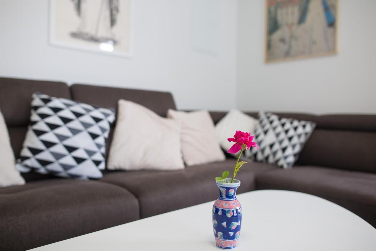 Apartamento Serious Job *